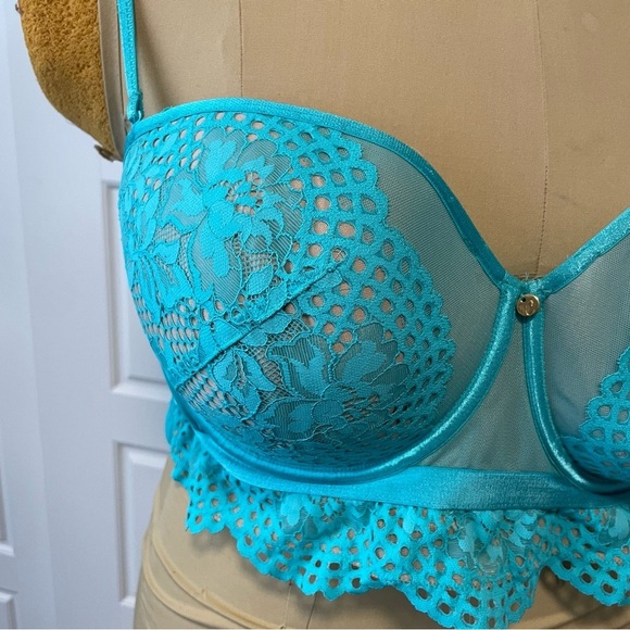 Cacique Blue Lightlylined Multi-Way Strapless Lace Bra 44D - Picture 2 of 8